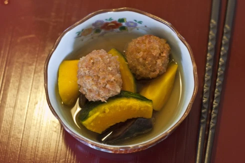 Japanese Hokkaido Pumkin and Chicken Dumplings in Bonito Broth - chez Yamashita